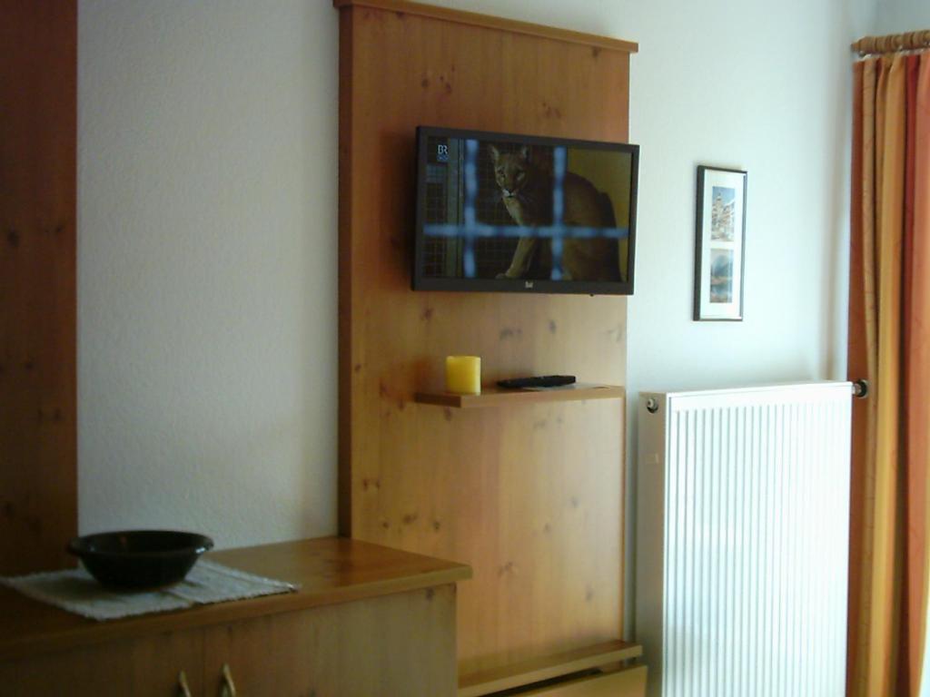 Haus Christl Reit Im Winkl, Kostenloser Parkplatz, 5 Minuten Zum Ortszentrum, Ruhige Lage, Wlan Kamer foto